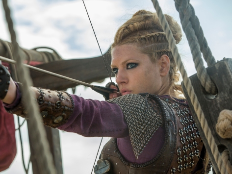 History Channel Vikings Season 4 Episode 9 Death All 'Round Lagertha looks fierce
